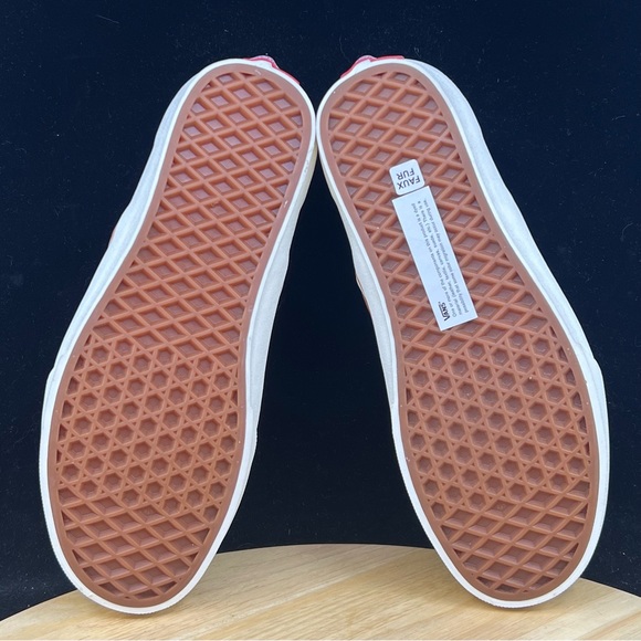 Vans low top slip on Tan/ Aztec print fur lined shoes Womens size 7 - Picture 9 of 10